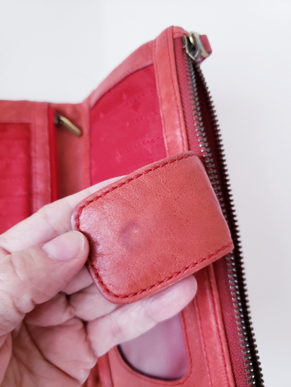 Vintage Fossil Orange Leather Wallet - Picture 9 of 16